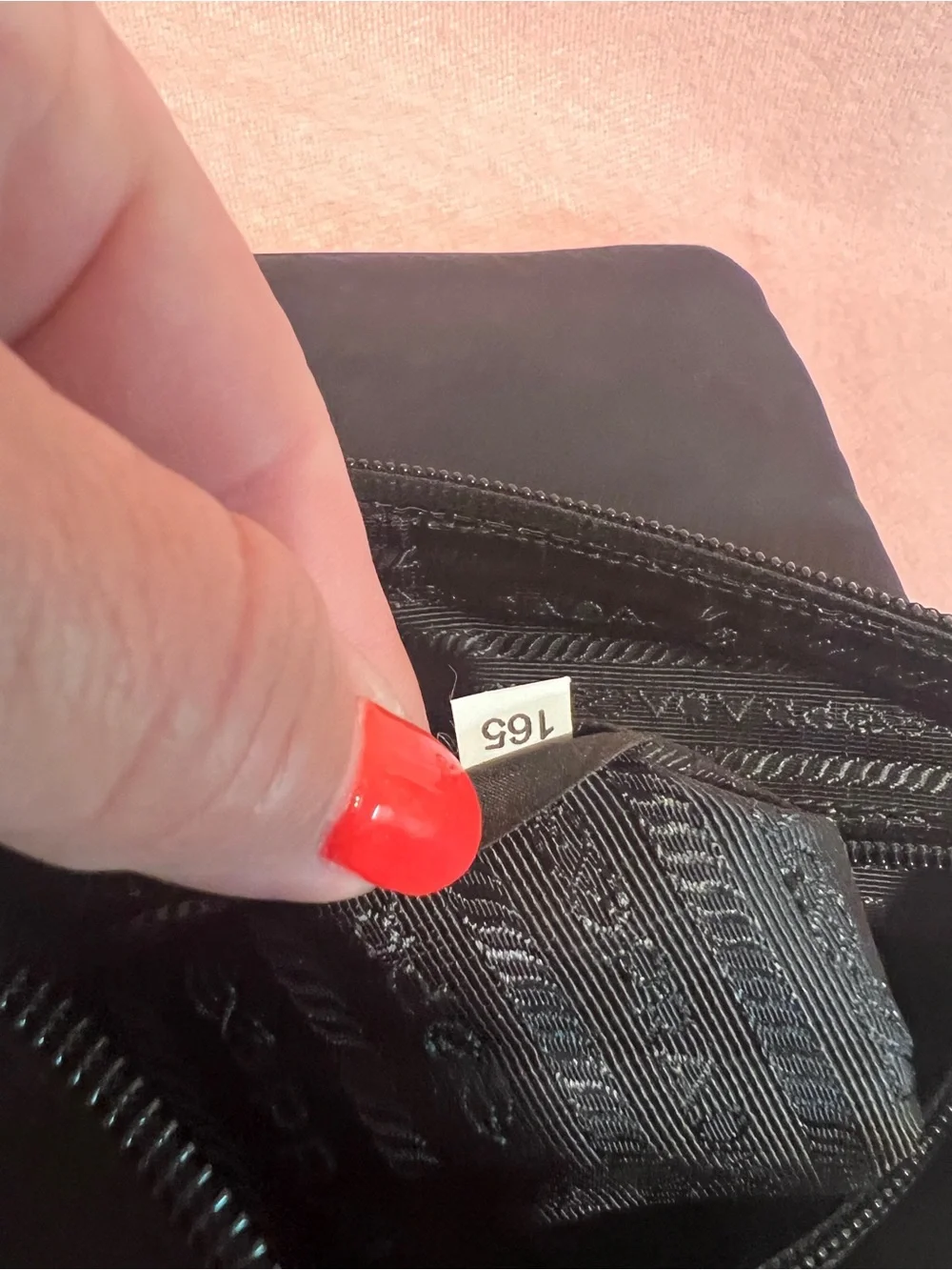 Prada🌟Black Nylon Messenger Crossbody Bag UNISEX. Offers always welcome!